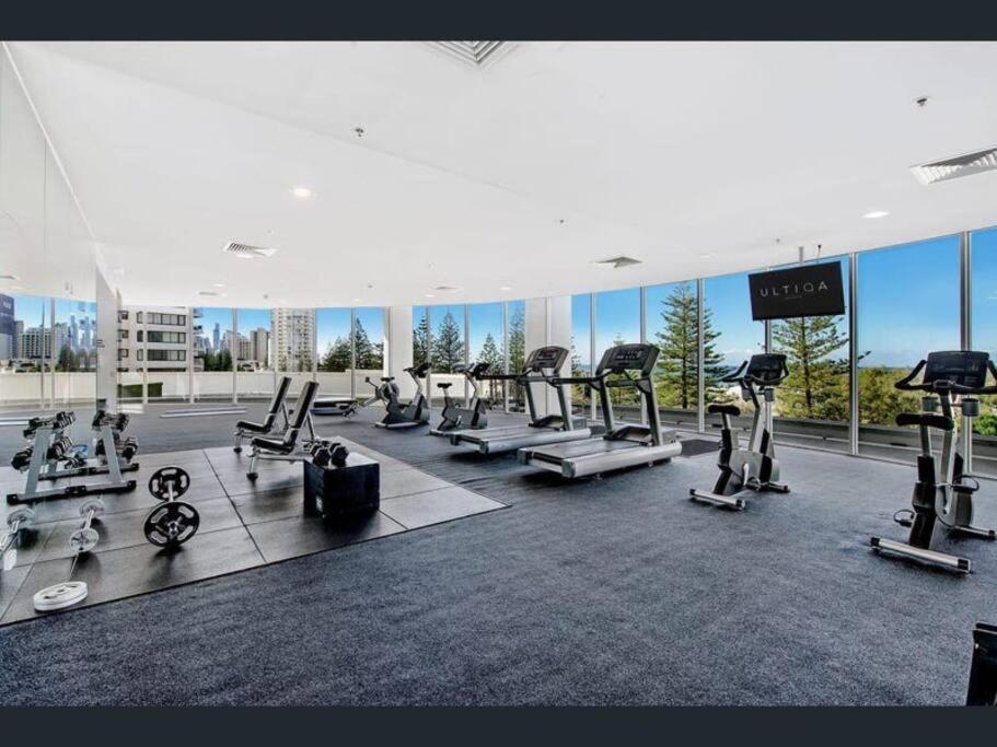 Air On Broadbeach Beachfront 2Level Stunning Apartment With 180 Degree Views غولد كوست المظهر الخارجي الصورة
