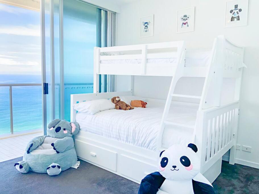 Air On Broadbeach Beachfront 2Level Stunning Apartment With 180 Degree Views غولد كوست المظهر الخارجي الصورة